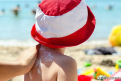 娱乐吃瓜酱夏天情侣,娱乐吃瓜酱带你揭秘夏天情侣的浪漫瞬间 娱乐吃瓜酱夏天情侣,娱乐吃瓜酱带你揭秘夏天情侣的浪漫瞬间