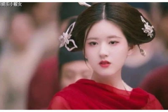 娱乐圈吃瓜赵露思是谁呀,娱乐圈新晋小花,吃瓜群众热议的焦点人物 娱乐圈吃瓜赵露思是谁呀,娱乐圈新晋小花,吃瓜群众热议的焦点人物